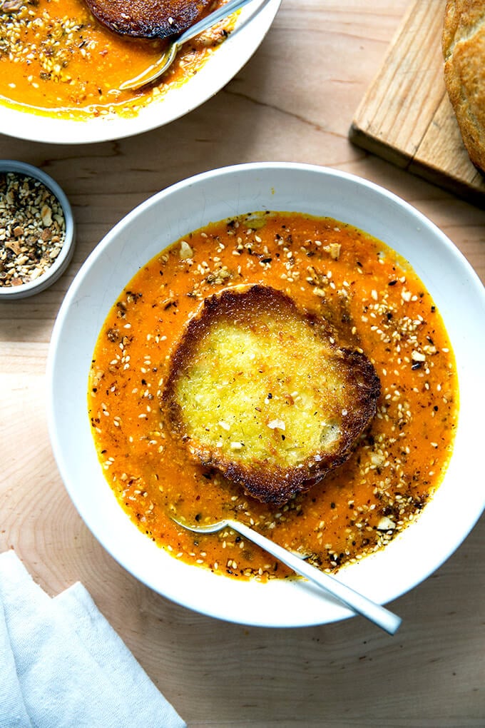 Vegan Saffron Carrot Soup with Almond Dukkah: A Flavorful Guide